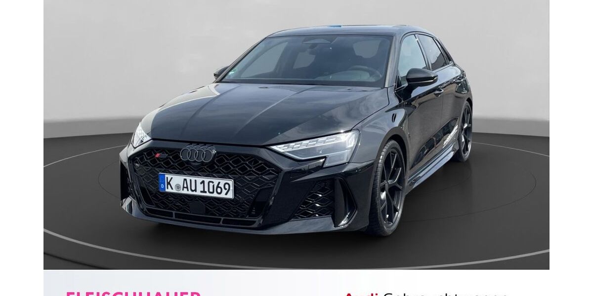 Audi RS3 2.500 km 69.990 &euro; Köln 51145