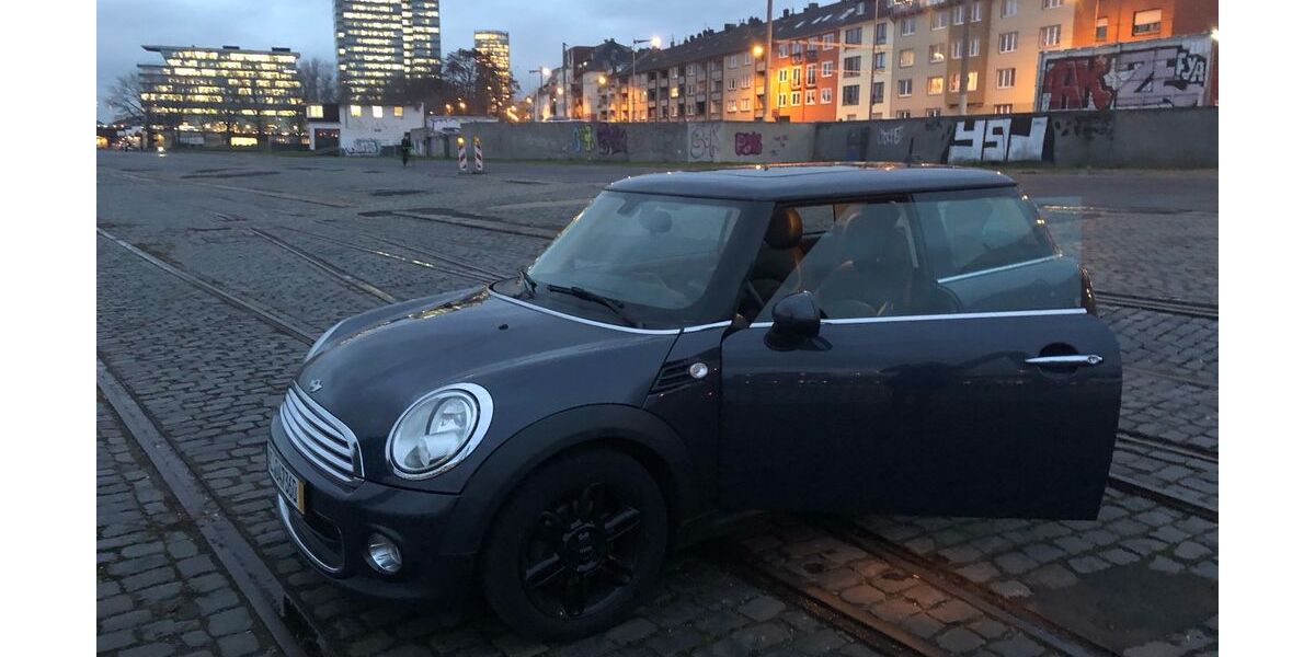 Mini Cooper Coupé 143.500 km 5.299 &euro; Frechen 50226