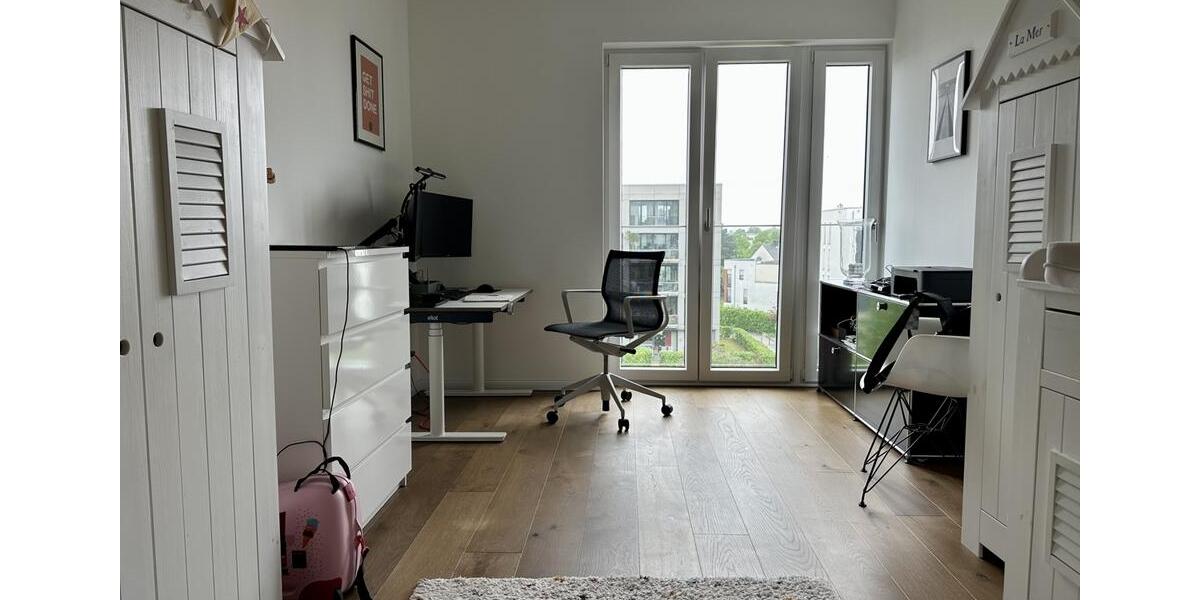 Etagenwohnung Düsseldorf Stadtbezirk 2 - 3 Zimmer, 123 m&sup2;, 2.220&euro; | Angebot:26698628
