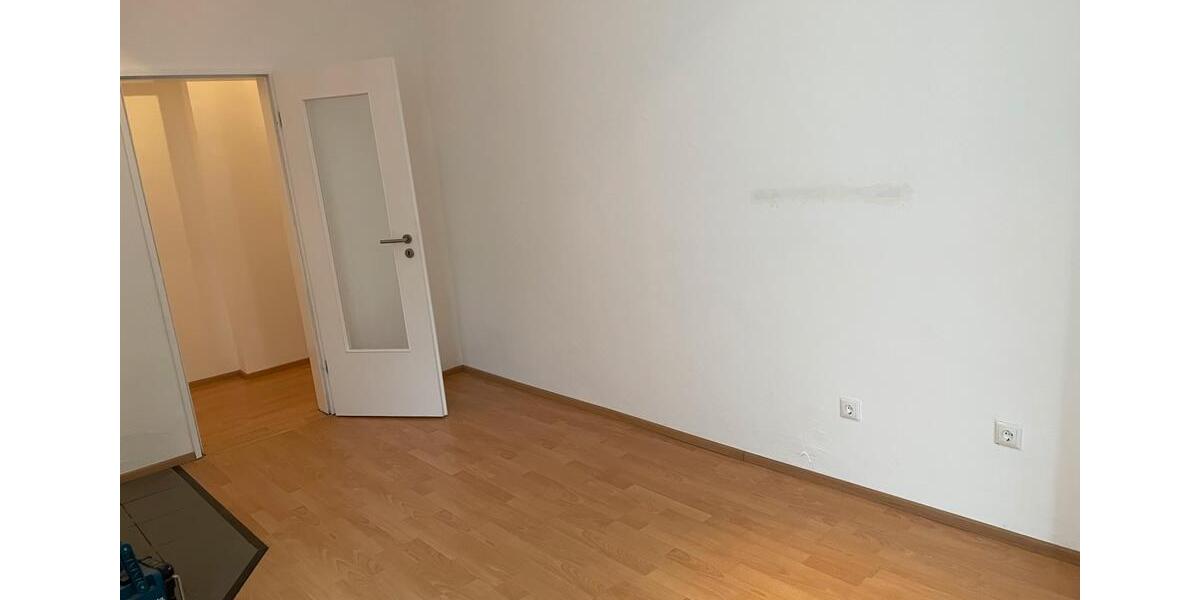 Etagenwohnung Köln Lindenthal - 3 Zimmer, 61 m&sup2;, 285.000&euro; | Angebot:26050227