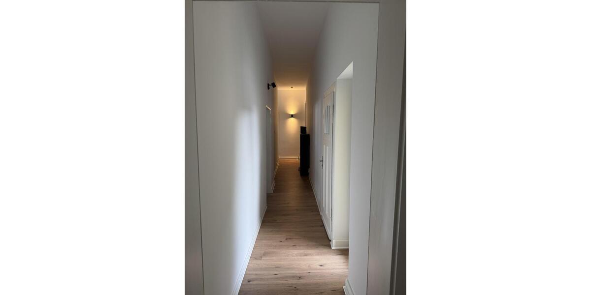 Etagenwohnung Düsseldorf Stadtbezirk 3 - 1 Zimmer, 23 m&sup2;, 638&euro; | Angebot:25975476