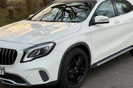 Mercedes-Benz GLA 200 49.500 km 21.800 &euro; Pulheim 50259