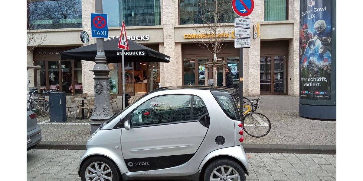 Smart ForTwo 37.500 km 5.450 &euro; Köln 50935