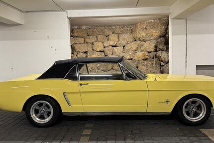 Ford Mustang 69.000 km 65.000 &euro; Bergisch Gladbach 51429