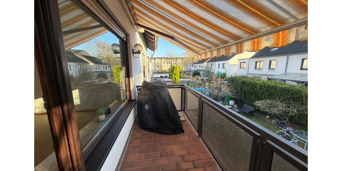 Etagenwohnung Köln Nippes - 2.5 Zimmer, 77 m&sup2;, 1.110&euro; | Angebot:26013849