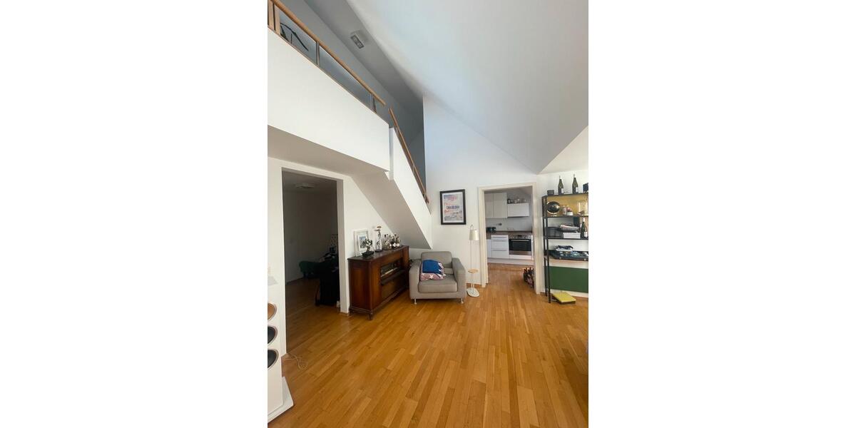 Maisonettenwohnung Köln Innenstadt - 2.5 Zimmer, 90 m&sup2;, 400&euro; | Angebot:25875988