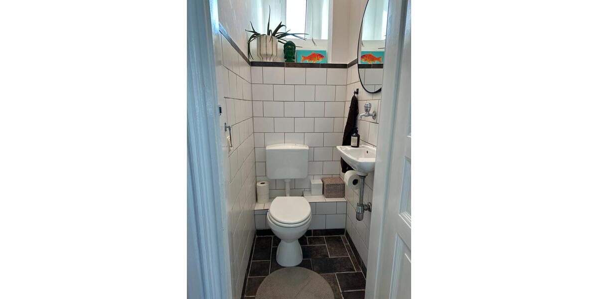 Etagenwohnung Köln Nippes - 3 Zimmer, 94 m&sup2;, 1.800&euro; | Angebot:25875954