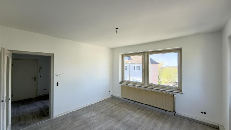 Etagenwohnung Solingen Burg - 2 Zimmer, 55 m&sup2;, 690&euro; | Angebot:26637417