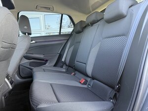VW GOLF VIII 2.0 TDI Active +Ambiente+CarPlay+Navi+ 71.775 km 21.444 &euro; Meerbusch 40667