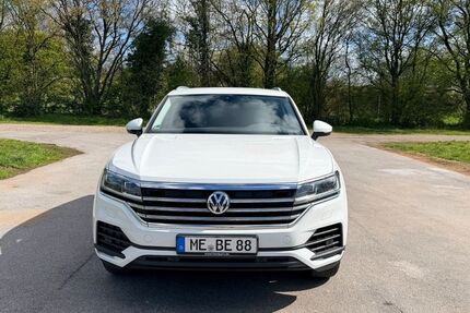 VW Touareg 109.000 km 33.300 &euro; Ratingen 40885