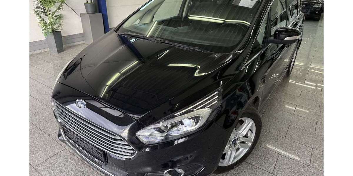 Ford S-Max 95.038 km 17.990 &euro; Köln 50829
