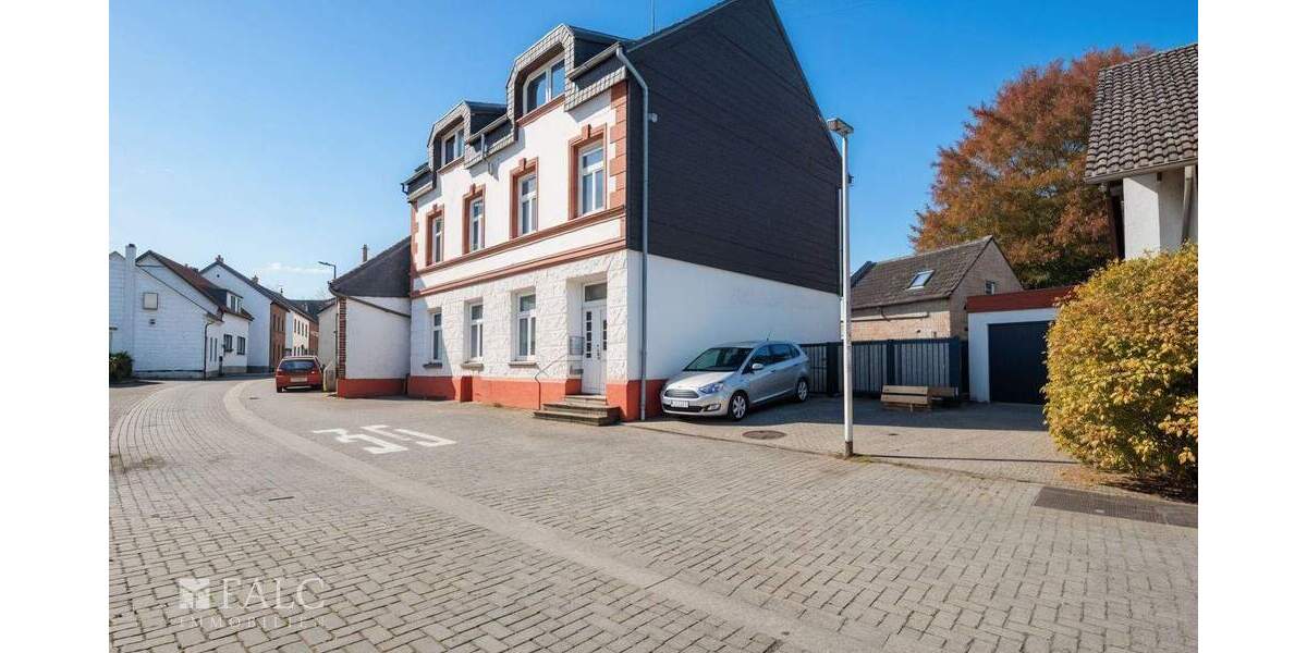 Mehrfamilienhaus, Wohnhaus Frechen Königsdorf - 6 Zimmer, 235 m&sup2;, 400.000&euro; | Angebot:25696385