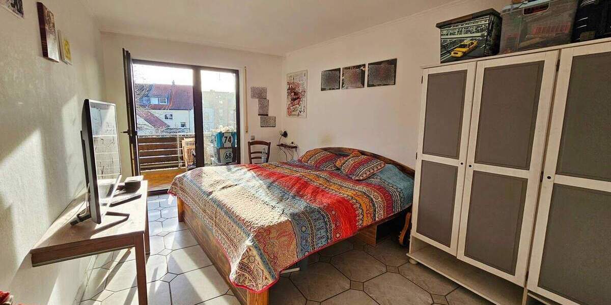 Mehrfamilienhaus, Wohnhaus Leverkusen / Lützenkirchen Quettingen - 8 Zimmer, 234 m&sup2;, 649.000&euro; | Angebot:25679035