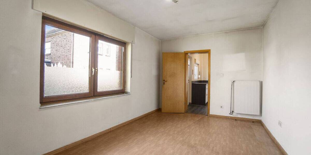 Doppelhaushälfte Neuss Holzheim - 6 Zimmer, 157 m&sup2;, 442.000&euro; | Angebot:26758896