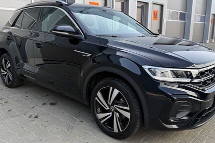 VW T-Roc 7.605 km 27.989 &euro; Willich 47877