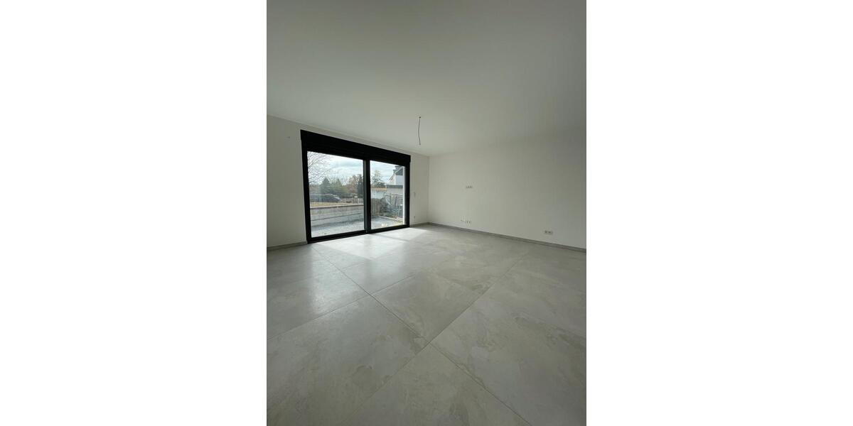 Erdgeschoßwohnung Bergisch Gladbach Alt-Frankenforst - 3 Zimmer, 80 m&sup2;, 1.500&euro; | Angebot:26022718