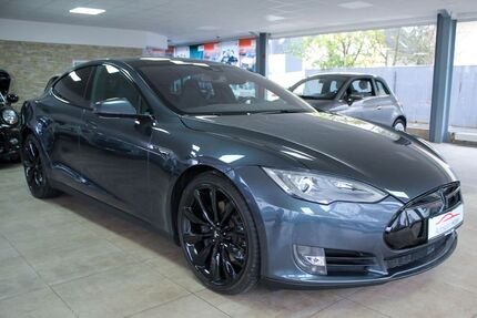 Tesla Model S 117.800 km 25.900 &euro; Hilden (bei Düsseldorf) 40721