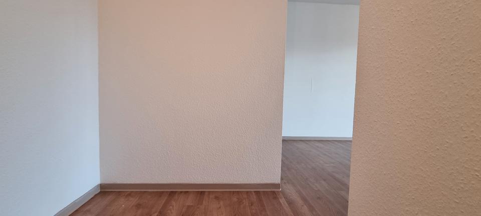 Erdgeschoßwohnung Meerbusch - 1 Zimmer, 39 m&sup2;, 705&euro; | Angebot:25307490
