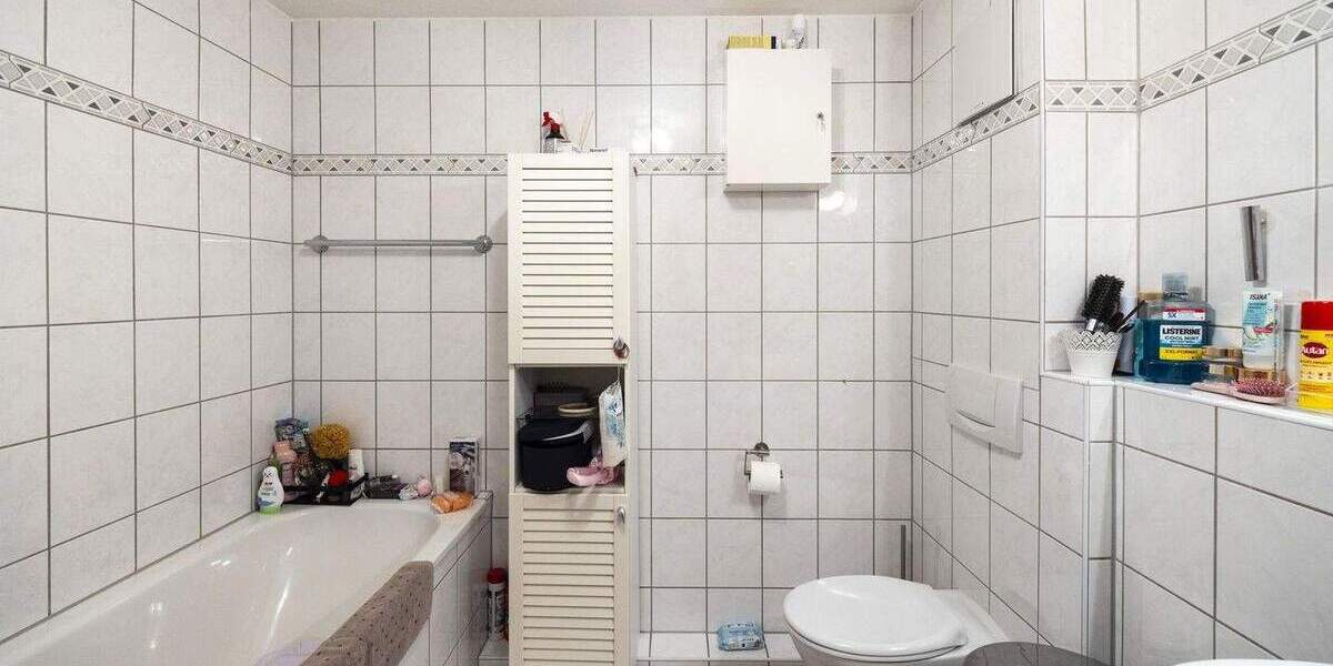 Reihenmittelhaus Meerbusch Büderich - 5 Zimmer, 131 m&sup2;, 725.000&euro; | Angebot:25823319