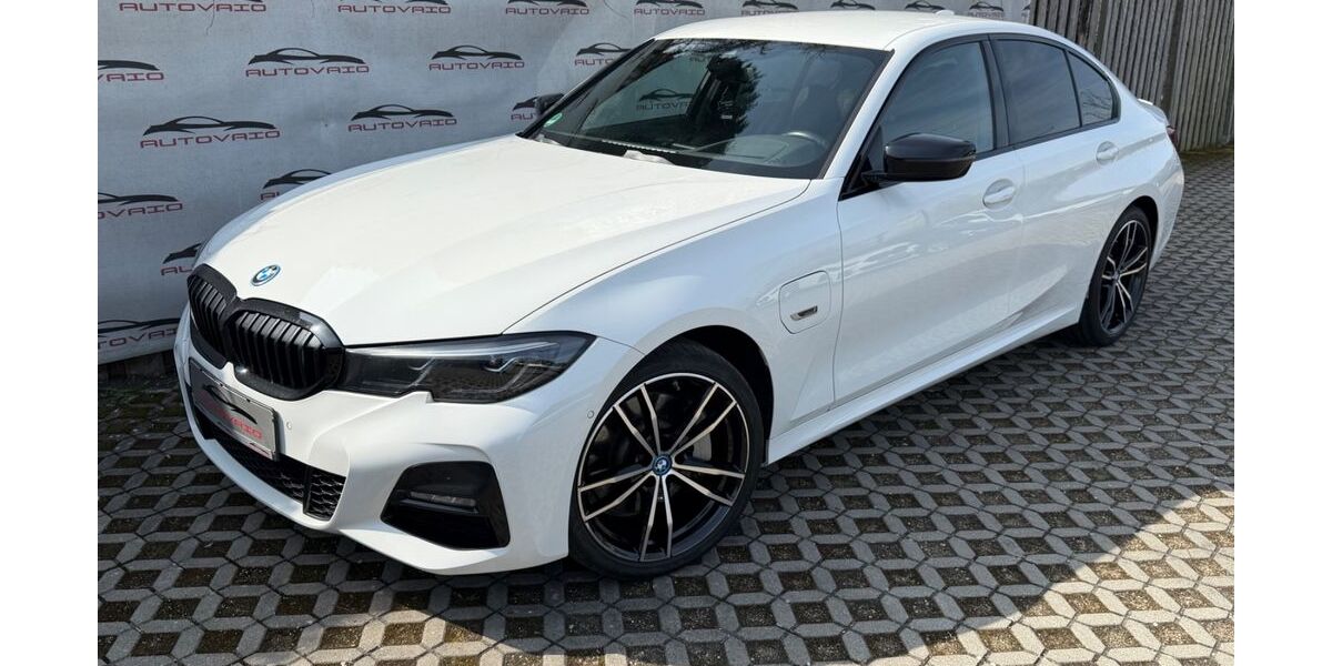 BMW 330 225.637 km 20.999 &euro; Köln 50767