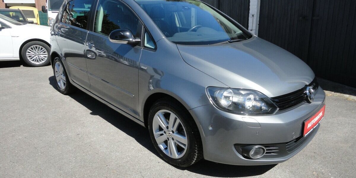 VW Golf Plus Match DSG,Klimatr.SHZ PDC G-S-Dach 58.000 km 10.950 &euro; Neuss 41462