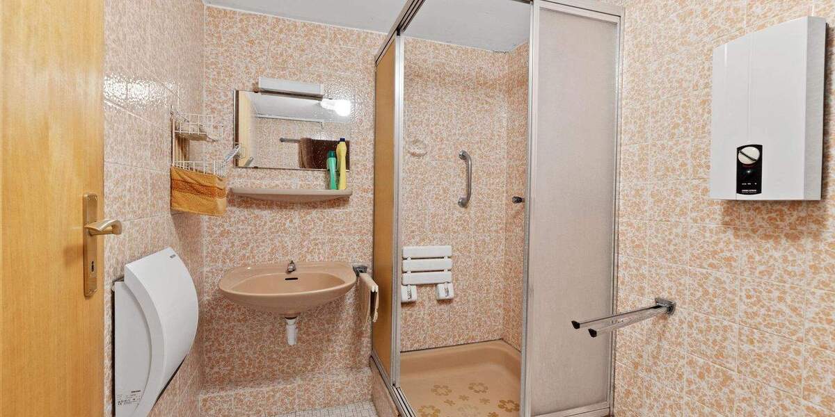 Mehrfamilienhaus, Wohnhaus Erkrath Hochdahl - 1 Zimmer, 232 m&sup2;, 585.000&euro; | Angebot:25686095