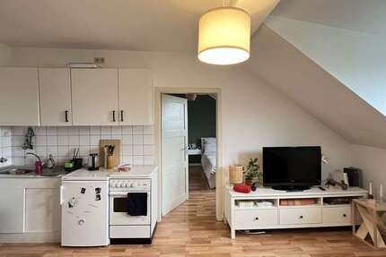 Wohnung Düsseldorf Düsseltal - 4 Zimmer, 80 m&sup2;, 179.000&euro; | Angebot:26696718