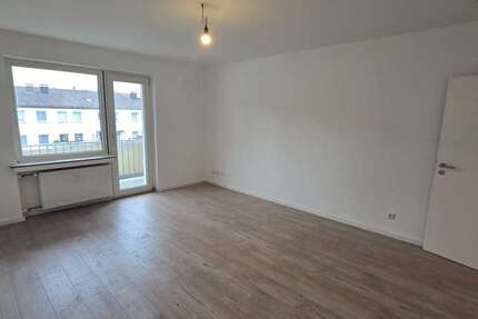 Wohnung Solingen Central - 3 Zimmer, 72 m&sup2;, 239.000&euro; | Angebot:25452821