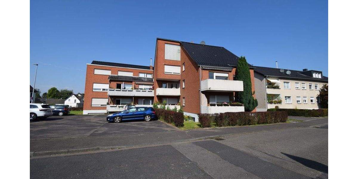 Möchten Sie nach Ihrem Feierabend im hauseigenen Pool und in der Sauna entspannen? - Etagenwohnung Bergisch Gladbach Gladbach | Angebot:25214408