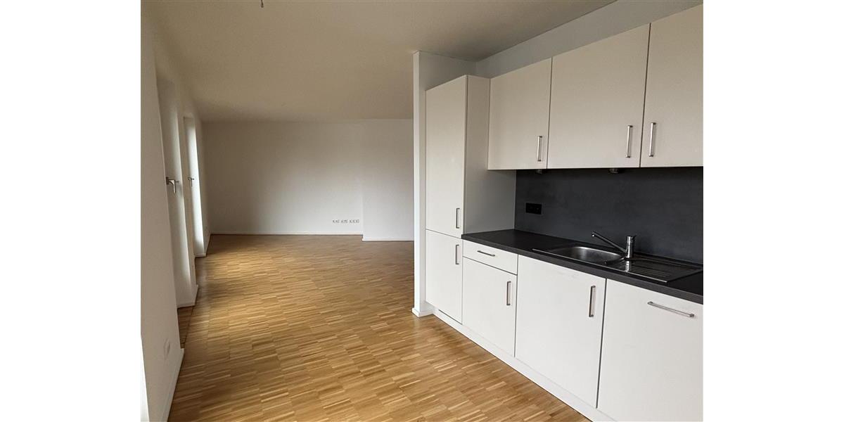 Dachgeschoßwohnung Köln Mülheim - 3 Zimmer, 105 m&sup2;, 1.695&euro; | Angebot:25905018