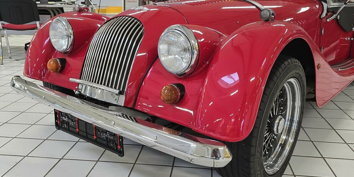 Morgan Plus 8 17.227 km 47.750 &euro; Wermelskirchen 42929