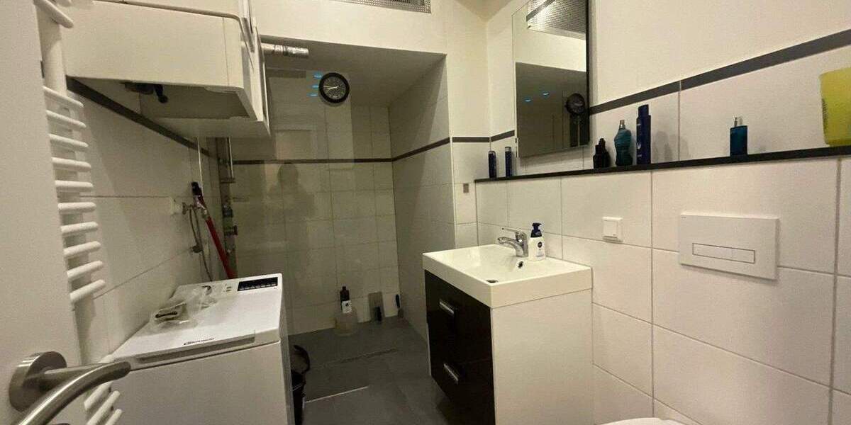 Etagenwohnung Düsseldorf Flingern Süd - 2 Zimmer, 44 m&sup2;, 145.000&euro; | Angebot:25779410