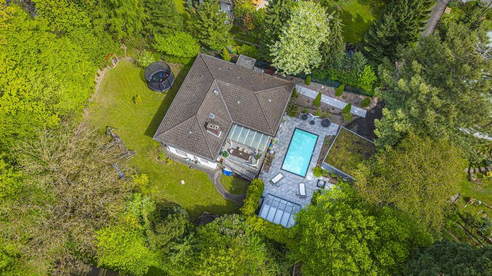 Einfamilienhaus Leverkusen Bergisch Neukirchen - 8 Zimmer, 277 m&sup2;, 1.325.000&euro; | Angebot:26484749