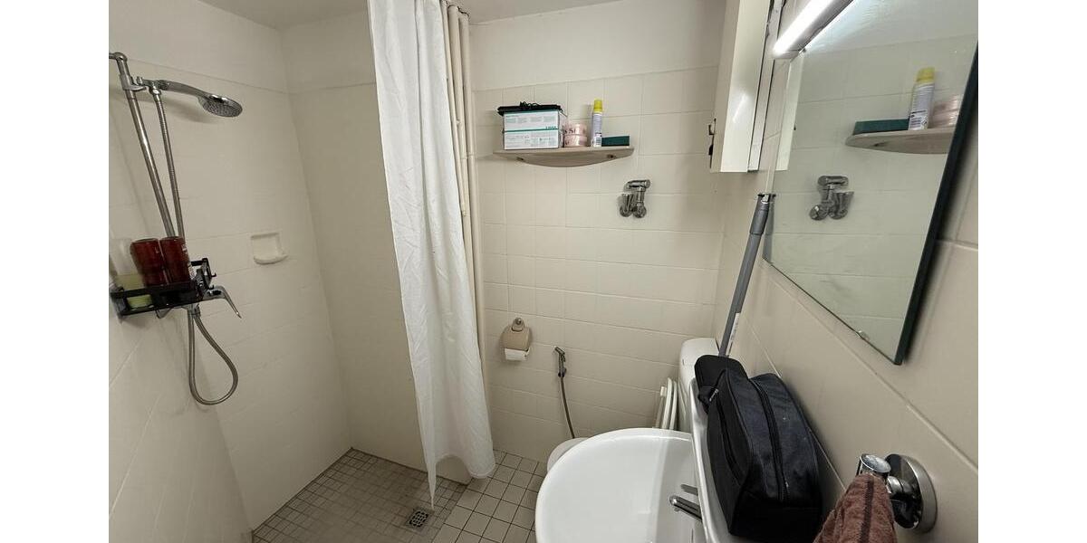 Etagenwohnung Düsseldorf Stadtbezirk 6 - 1 Zimmer, 30 m&sup2;, 550&euro; | Angebot:25963901