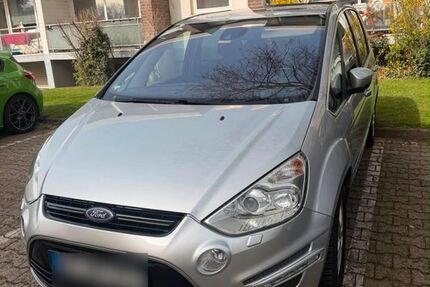 Ford S-Max 177.000 km 7.200 &euro; Köln 51149