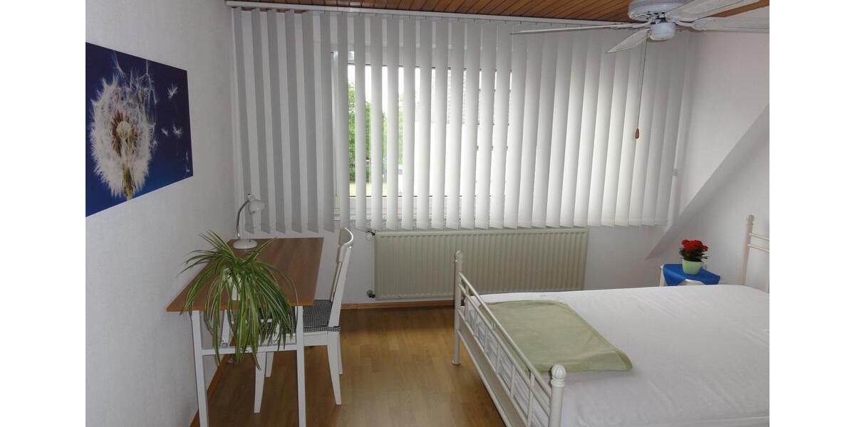 Dachgeschoßwohnung Leverkusen Bergisch Neukirchen - 2 Zimmer, 50 m&sup2;, 850&euro; | Angebot:26120940