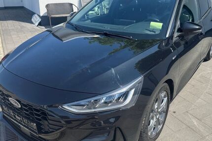 Ford Focus 86.101 km 18.980 &euro; Hürth bei Köln 50354