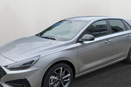 Hyundai i30 6.000 km 20.990 &euro; Düsseldorf 40233