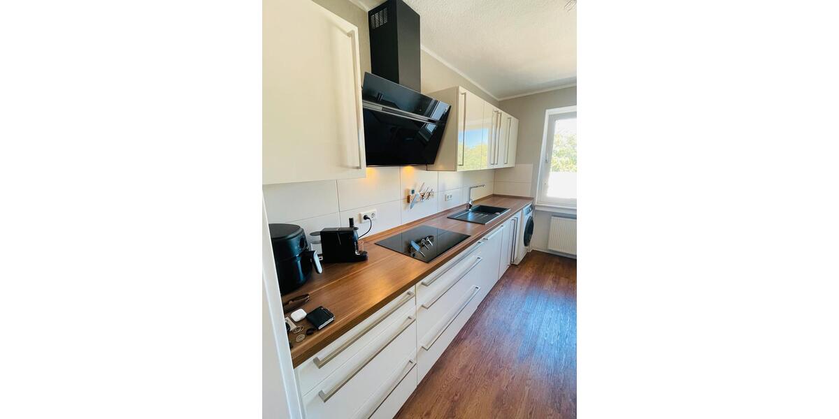 Etagenwohnung Solingen Central - 2 Zimmer, 69 m&sup2;, 210.000&euro; | Angebot:27258752