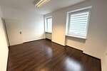 Gewerbeobjekt Düsseldorf Stadtmitte - 4 Zimmer, 87 m&sup2;, 920&euro; | Angebot:25821690