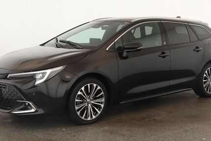 Toyota Corolla 40.700 km 26.084 &euro; Düsseldorf 40233