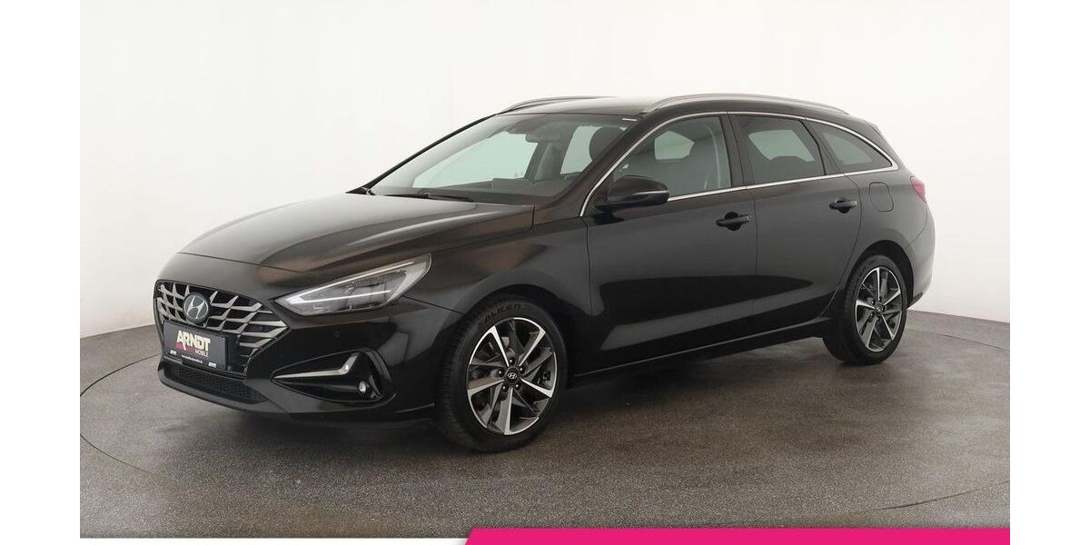 Hyundai i30 82.500 km 16.884 &euro; Neuss 41464