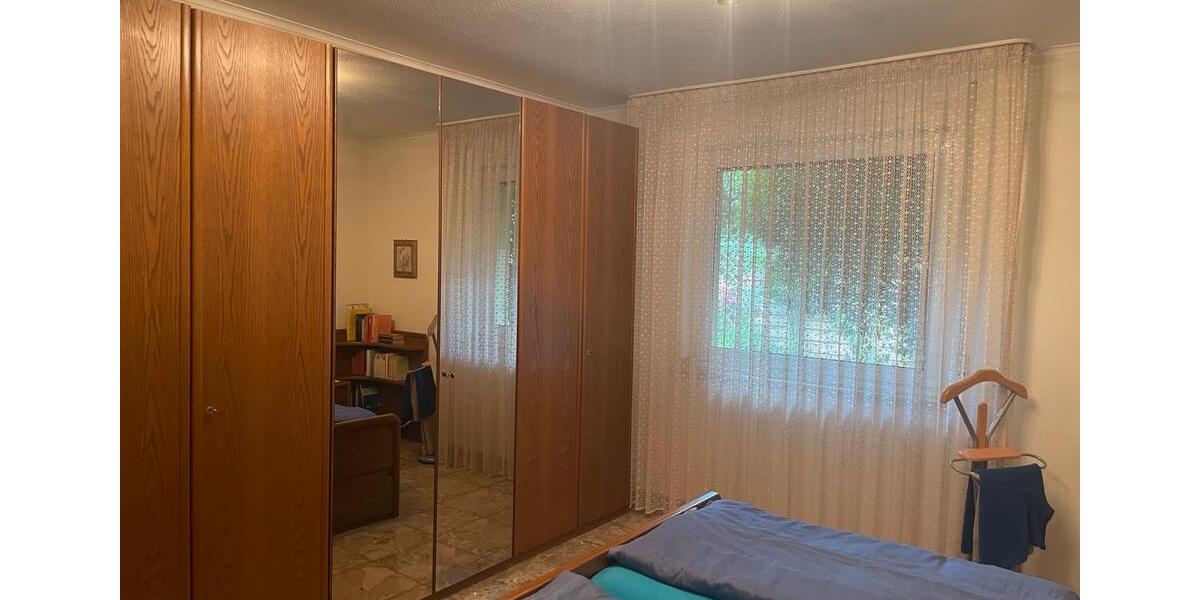 Erdgeschoßwohnung Bergisch Gladbach Alt-Frankenforst - 5 Zimmer, 140 m&sup2;, 460.000&euro; | Angebot:27044139