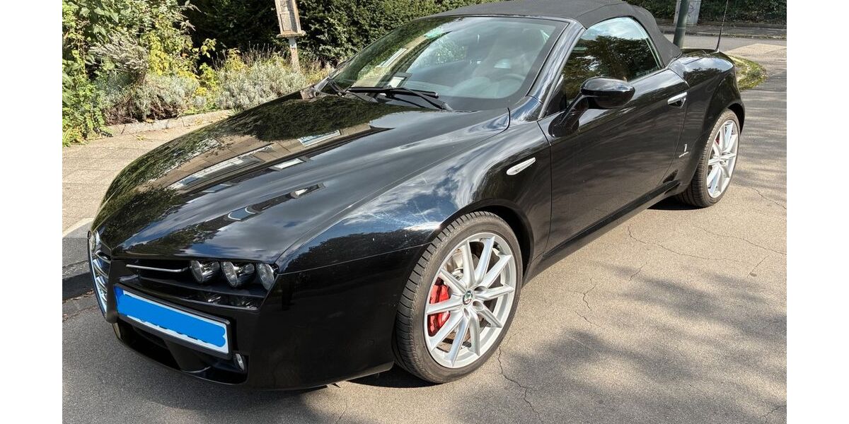Alfa Romeo Spider 93.057 km 20.990 &euro; Düsseldorf 40213