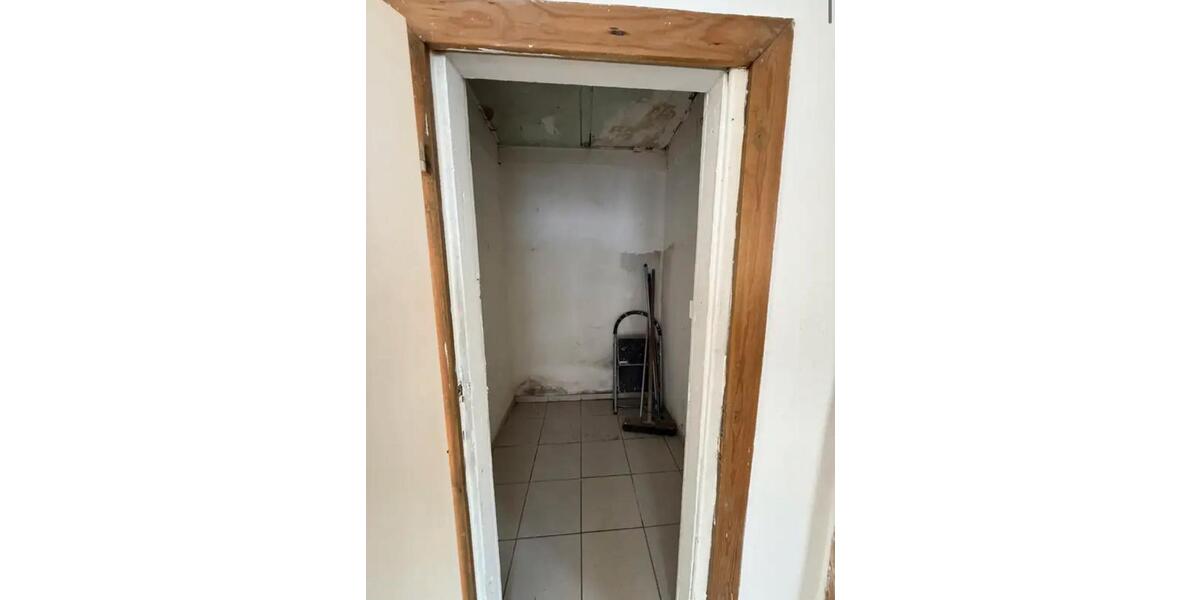 Einfamilienhaus Köln Nippes - 3 Zimmer, 65 m&sup2;, 1.300&euro; | Angebot:25636950