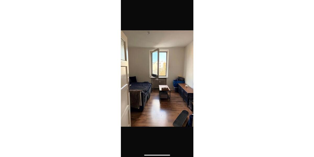 Etagenwohnung Düsseldorf Pempelfort - 1 Zimmer, 15 m&sup2;, 480&euro; | Angebot:26698770