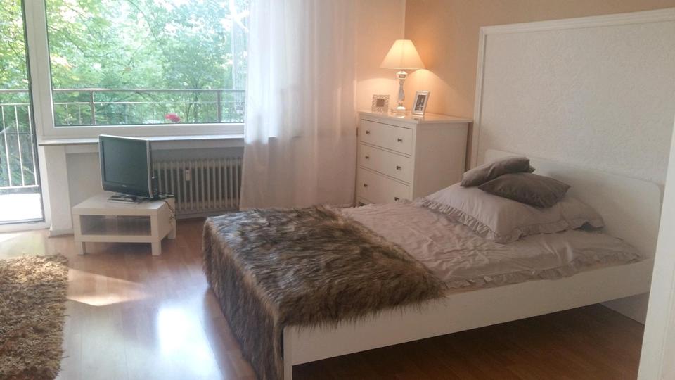 Etagenwohnung Düsseldorf Stadtbezirk 2 - 1 Zimmer, 35 m&sup2;, 800&euro; | Angebot:25935348