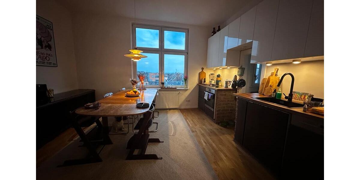 Etagenwohnung Köln Nippes - 3 Zimmer, 94 m&sup2;, 1.800&euro; | Angebot:25875954
