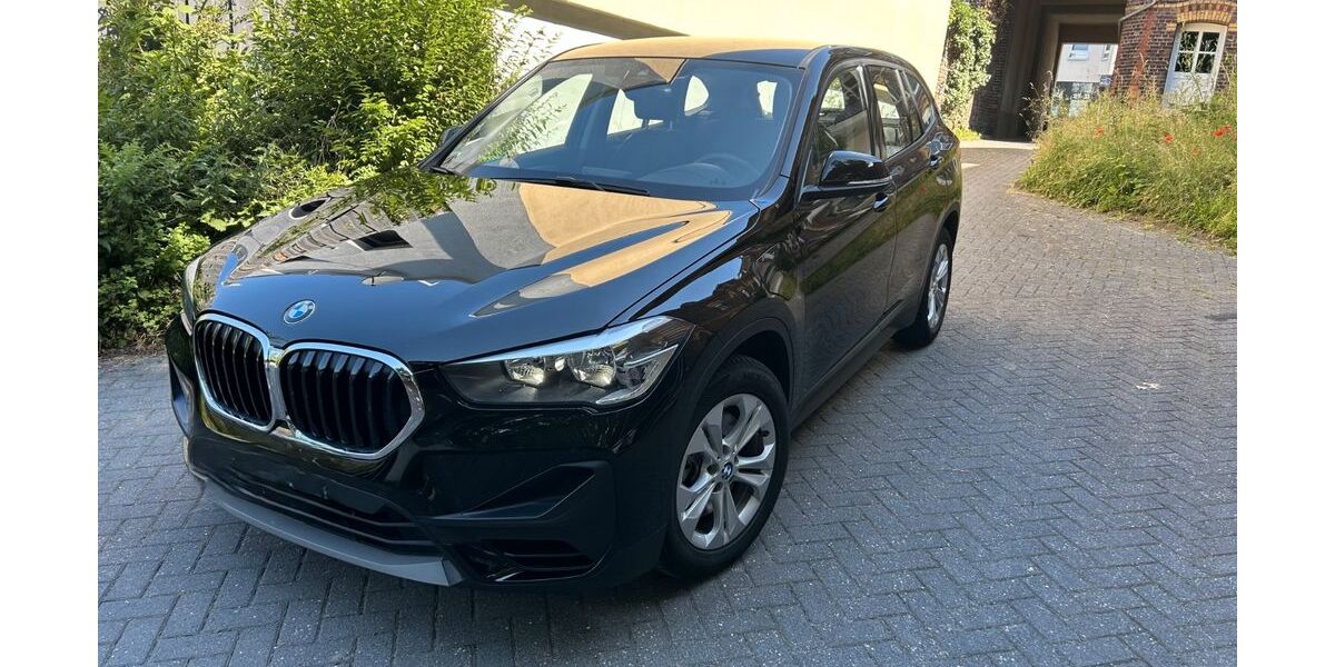 BMW X1 76.000 km 19.300 &euro; Ratingen 40878