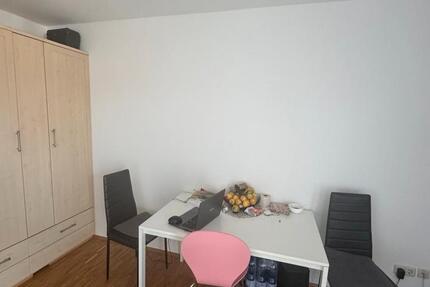 Wohnung Köln Rodenkirchen - 1 Zimmer, 30 m&sup2;, 750&euro; | Angebot:25792058
